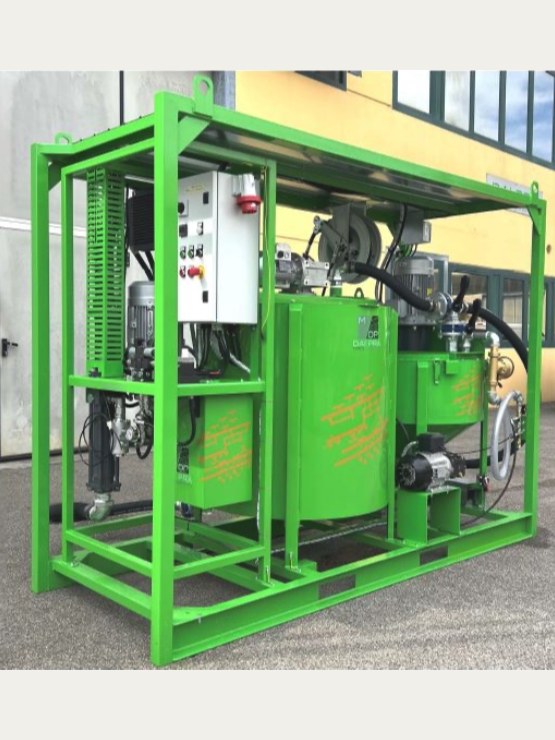Dai Prà plant with turbo mixer, agitator and injection pump in a lifting frame with roof